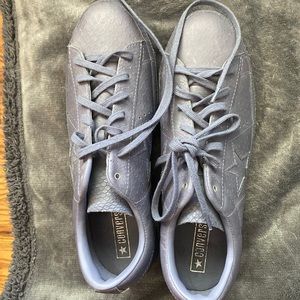 Purple converse platforms